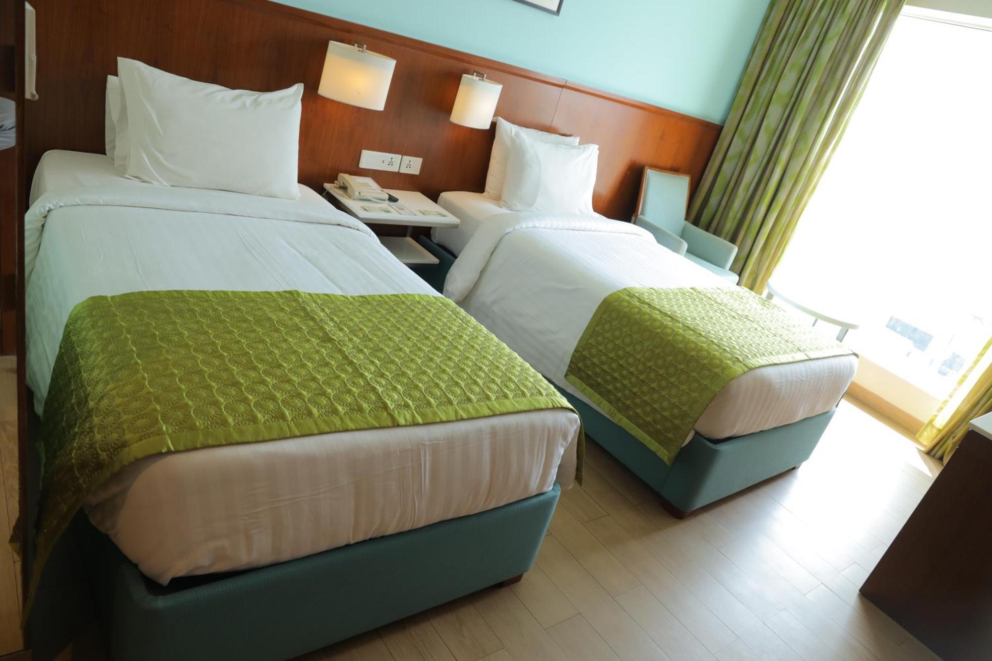 Fairfield By Marriott Indore Exterior foto